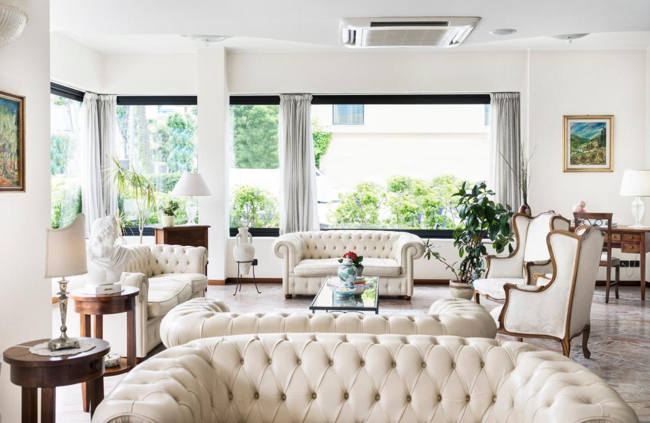 Hotel Apollo Riccione Eksteriør billede